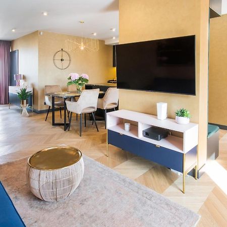 Luksusowy Penthouse Z Jacuzzi I Widokiem Na Morze Apartment Gdynia Luaran gambar